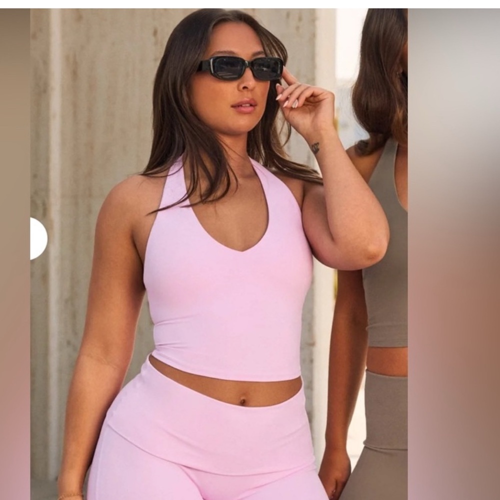 Oner Active Soft Motion Halter Top